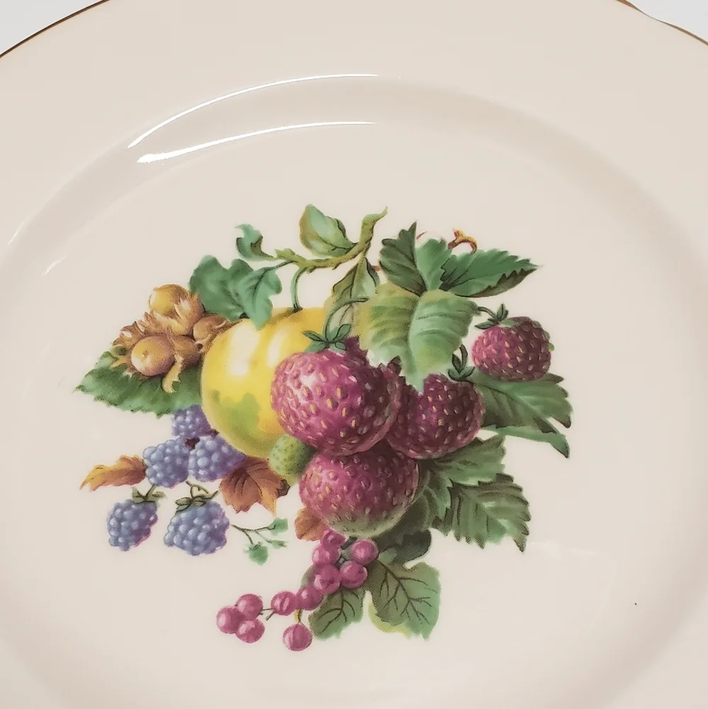 Vintage Pink Royal Grafton Fine Bone China Fruit Plate